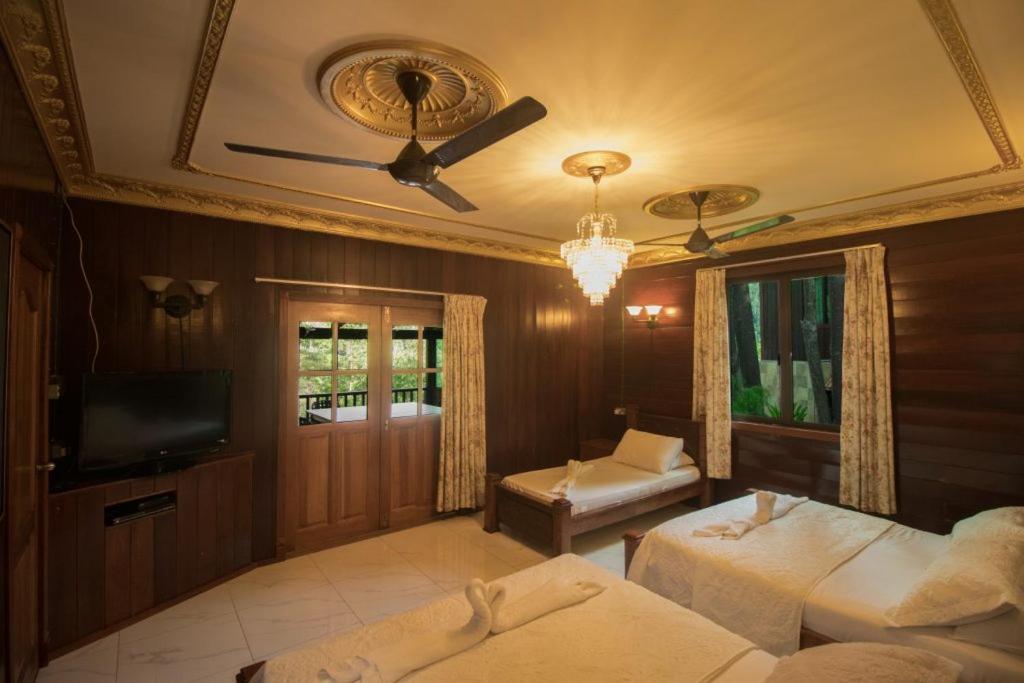 De Serenity - Exclusive Jungle Retreat Серембан Екстериор снимка