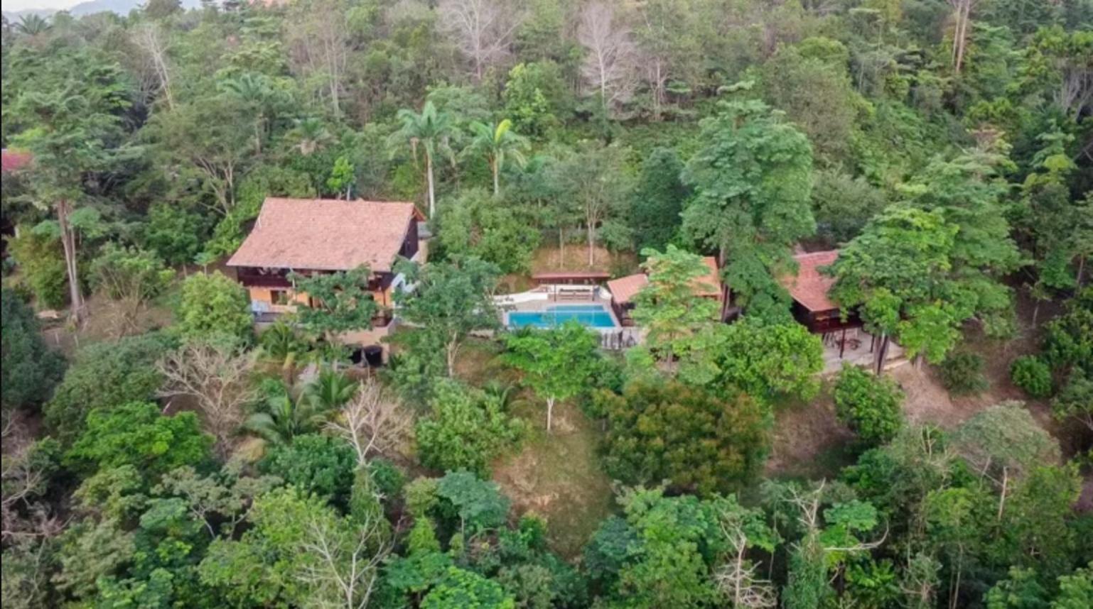De Serenity - Exclusive Jungle Retreat Серембан Екстериор снимка